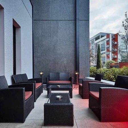 Hotel Kyriad Prestige Lyon Est - Priest Eurexpo And