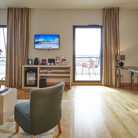 كيرياد بريستيج آند سبا ليون إست - بريست يوريكسبو فندق سانت-بريست