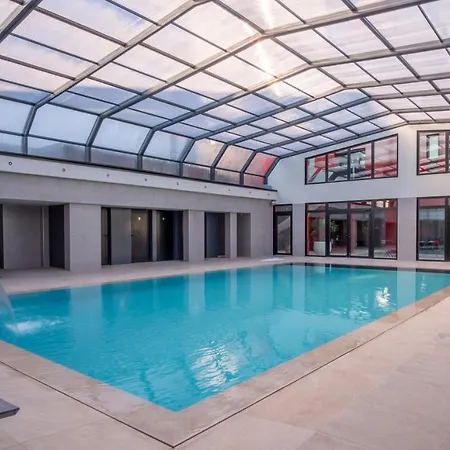 Kyriad Prestige Lyon Est - Priest Eurexpo Hotel&spa Hotel 4*